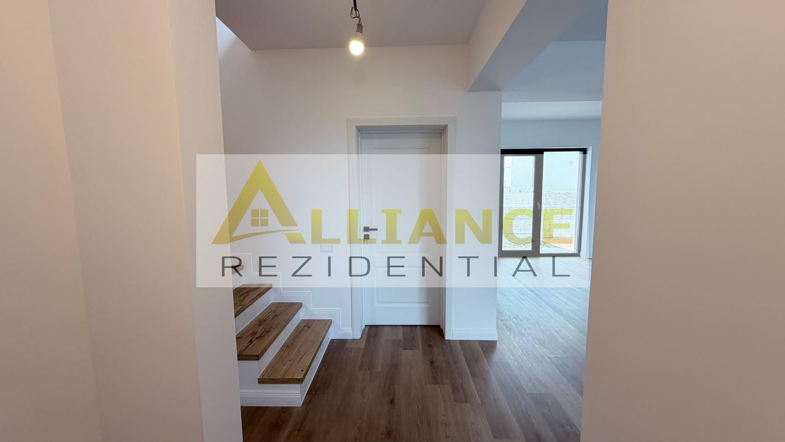 Casa Individuala - 5 camere - 2 bai - 259mp teren - Poză 3
