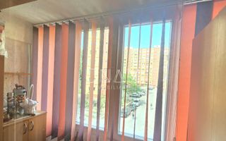 Apartament 3 camere de vânzare, Etaj 2 – Micro 2,  Reșița - Poză 9