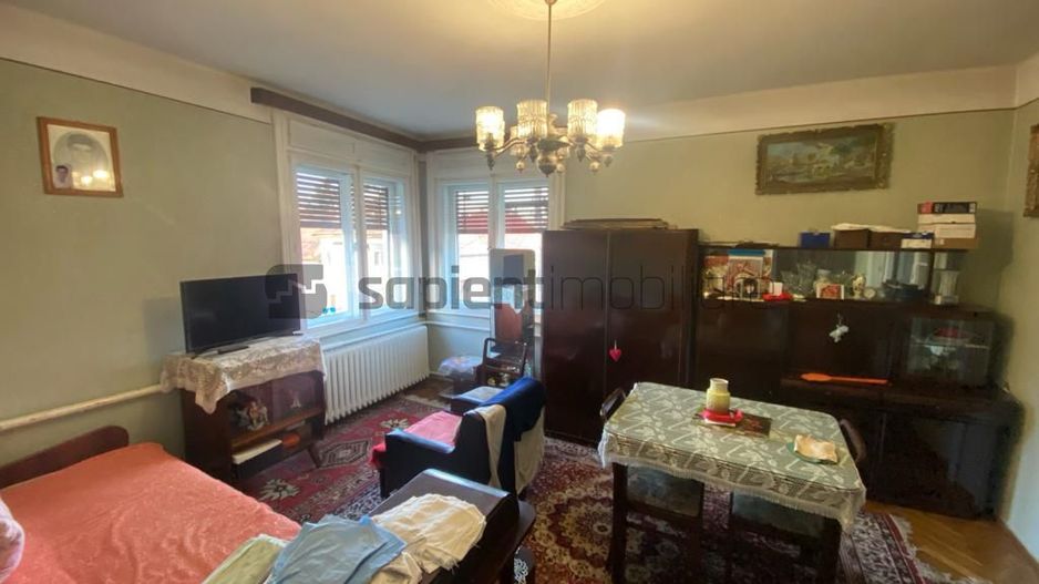 Apartament la casa situat in zona centrala - Poză 7