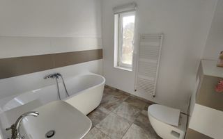 Disponibila imediat. Zona excelenta langa padure si Kaufland . - Poză 9