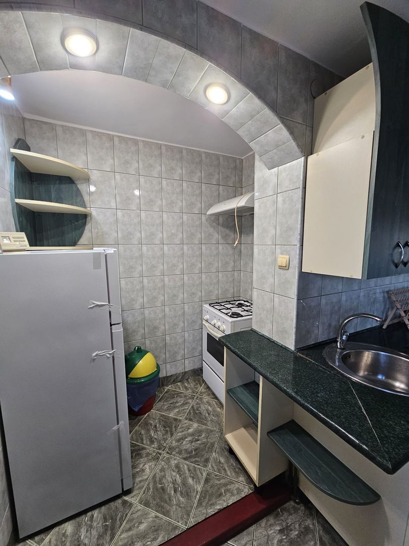 2 camere - Poză 3