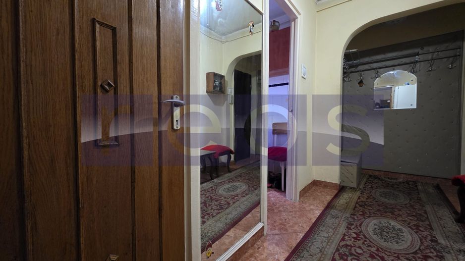 VANZARE 3 CAMERE -SEMIDECOMANDAT - BRANCOVEANU - Poză 11