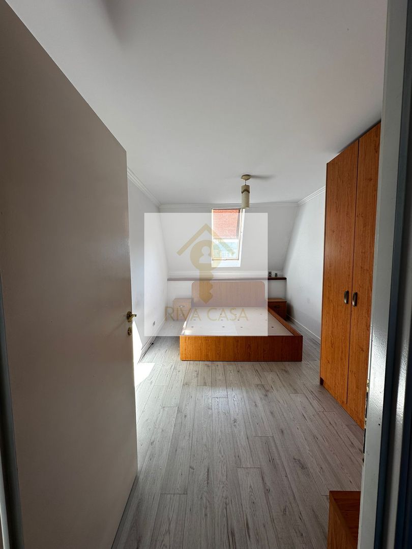 Apartament cochet cu 2 camere, mansardă luminoasă în zona Cantemir - Poză 7