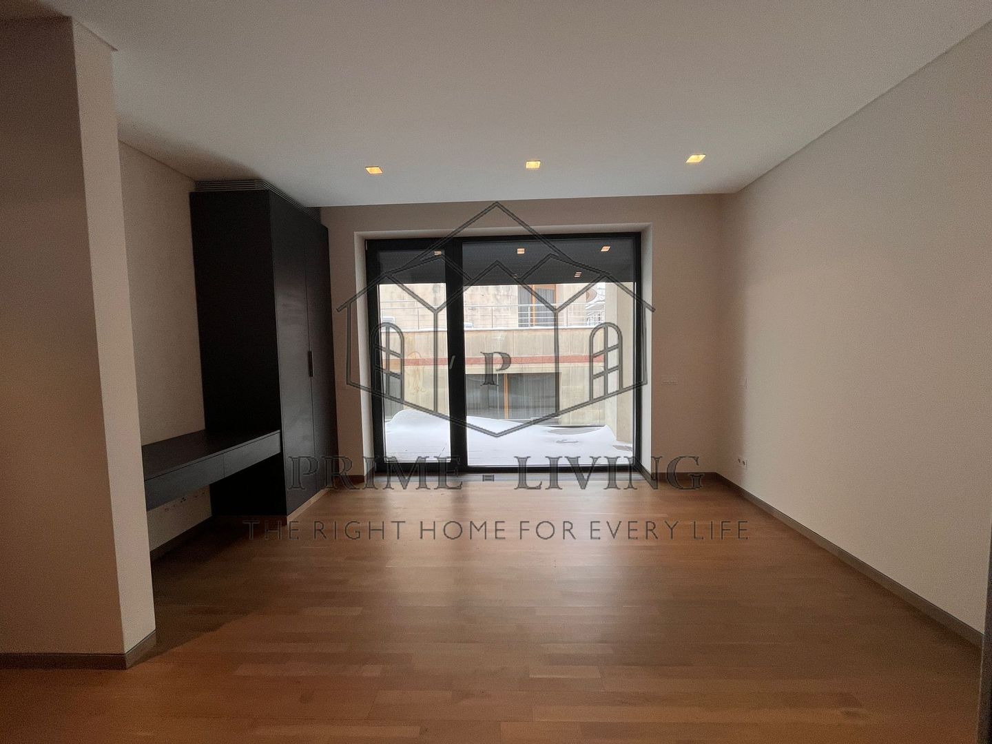 APARTAMENT SPATIOS DE LUX CU 2 DORMITOARE LA INCHIRIERE IN PRIMAVERII - Poză 9