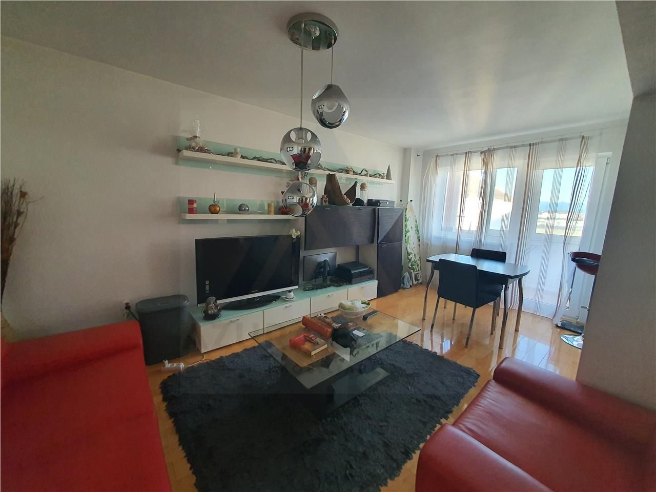 Apartament 2 camere balcon 6.5 mp si pivnita 10 mp pe Calea Dumbravii - Poză 2