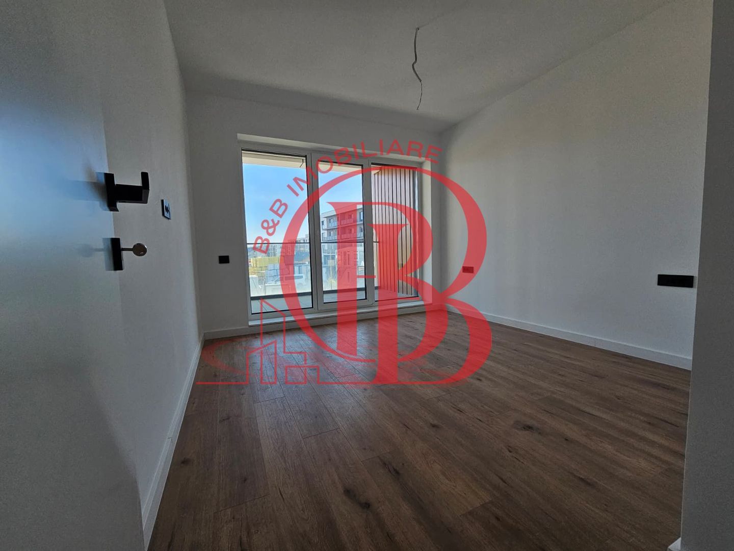 4 camere finalizat Complex Premium-piscina - pista alergare in incinta - Poză 20