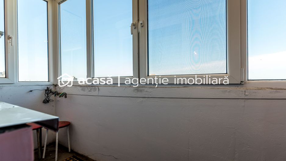 Apartament cu 3 camere în Podgoria Arad, vedere frumoasă, 2 balcoane - Poză 6