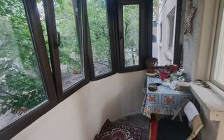 Apartament cu 3 camere in Apusului - Poză 5
