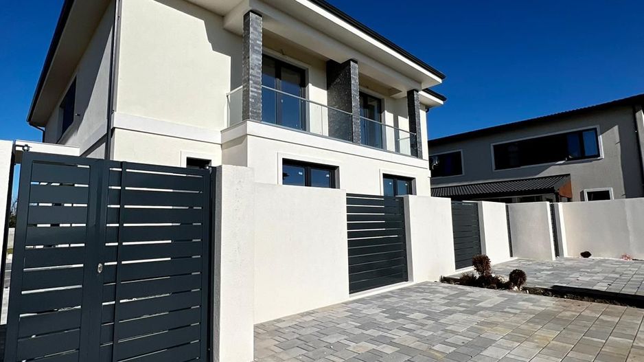 De vanzare Duplex de lux cu regim de inaltime P+1+ M. - Poză 2