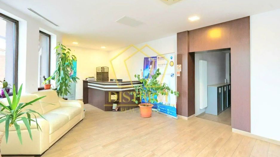 Cladire Birouri, Clinica, Comercial sau alte domenii de activitate I Mehala - Poză 6