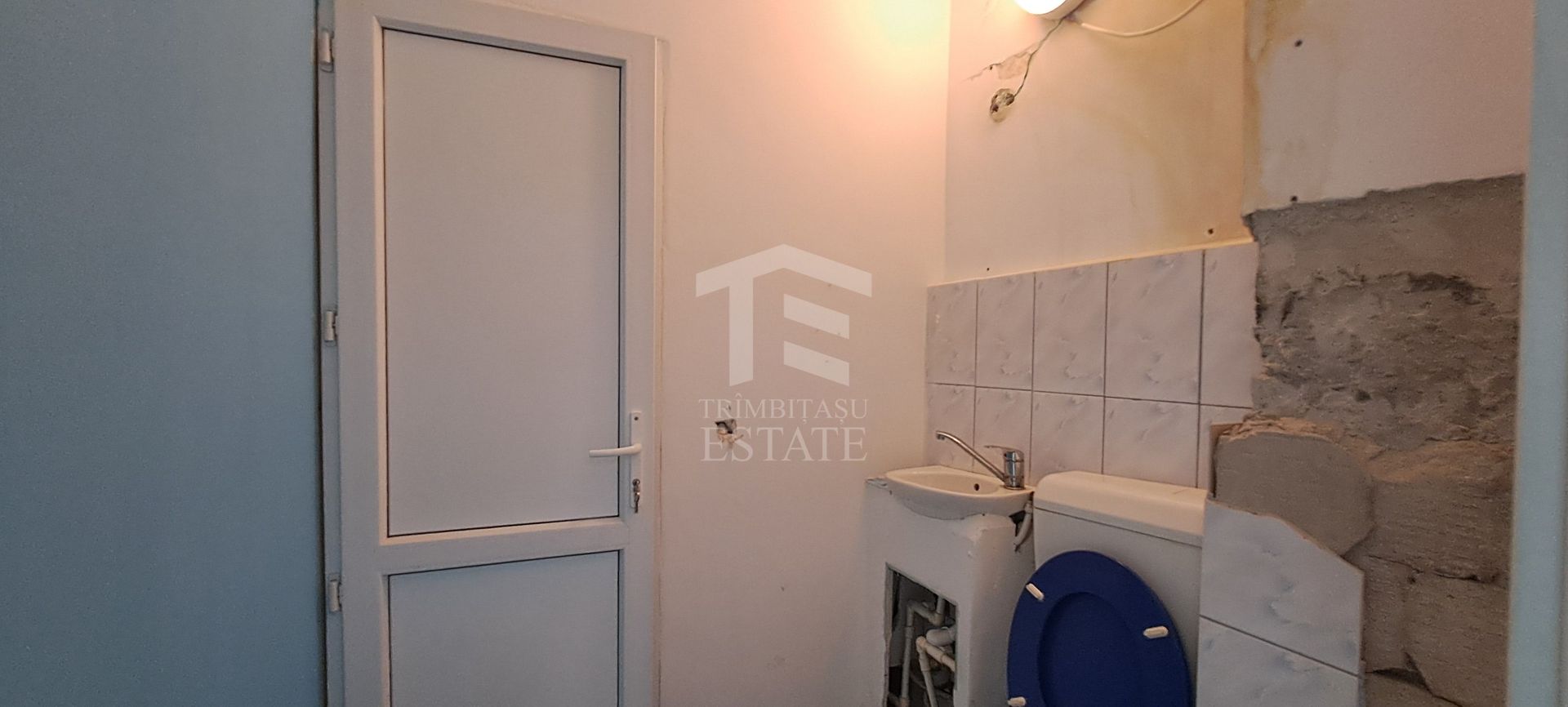 2 camere de inchiriat | Langa metrou 1 Dec 1918 - Poză 10