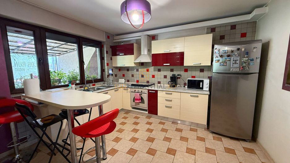 Vila deosebita / 6 camere / Soseaua Oltenitei / Teren 213 mp - Poză 8