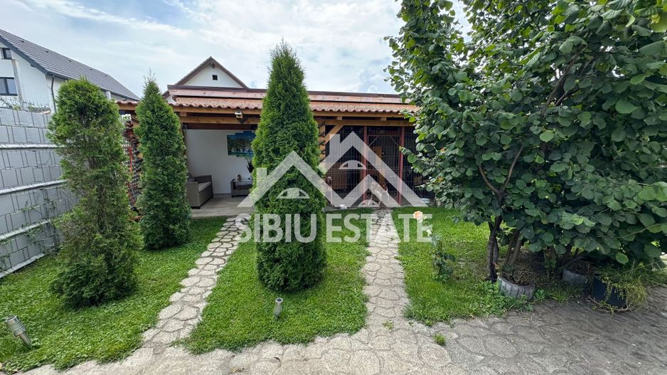 Casa individuala, deosebita, de vanzare,  5 camere 3 bai, - Poză 2