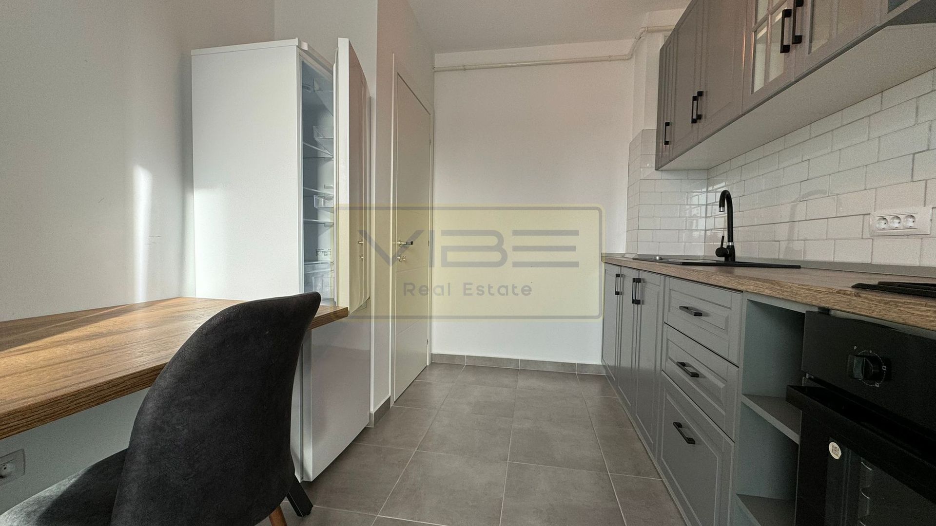 Apartament 1 cam 42 mp Complex Conest Evolution - Poză 10