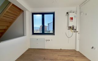 Penthouse 5 camere -  133 mp utili - predare la cheie, zona Aeroport Sibiu - Poză 3