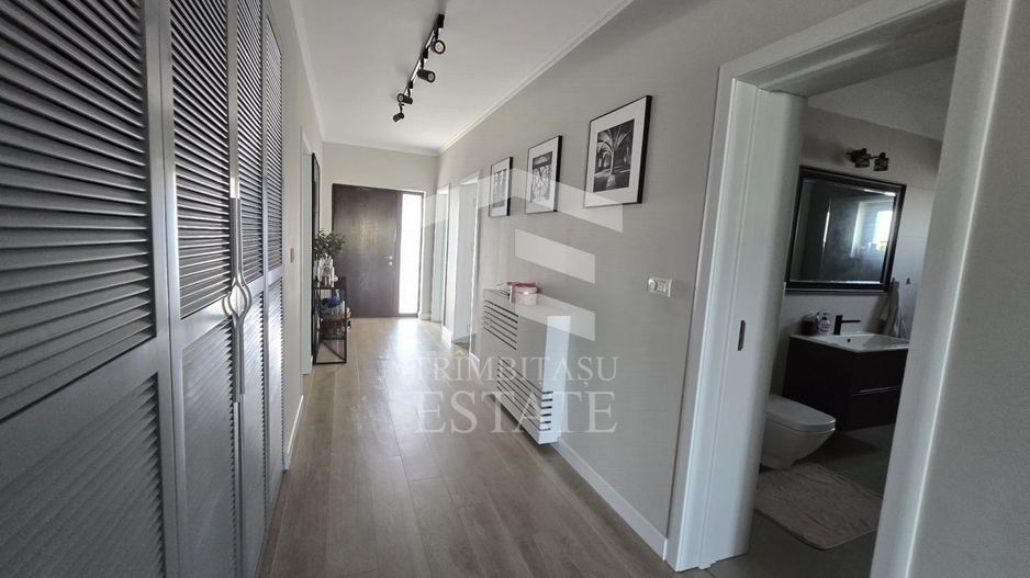 TUZLA - 3 camere | modern | lux | gata de mutat | complet mobilata - Poză 31