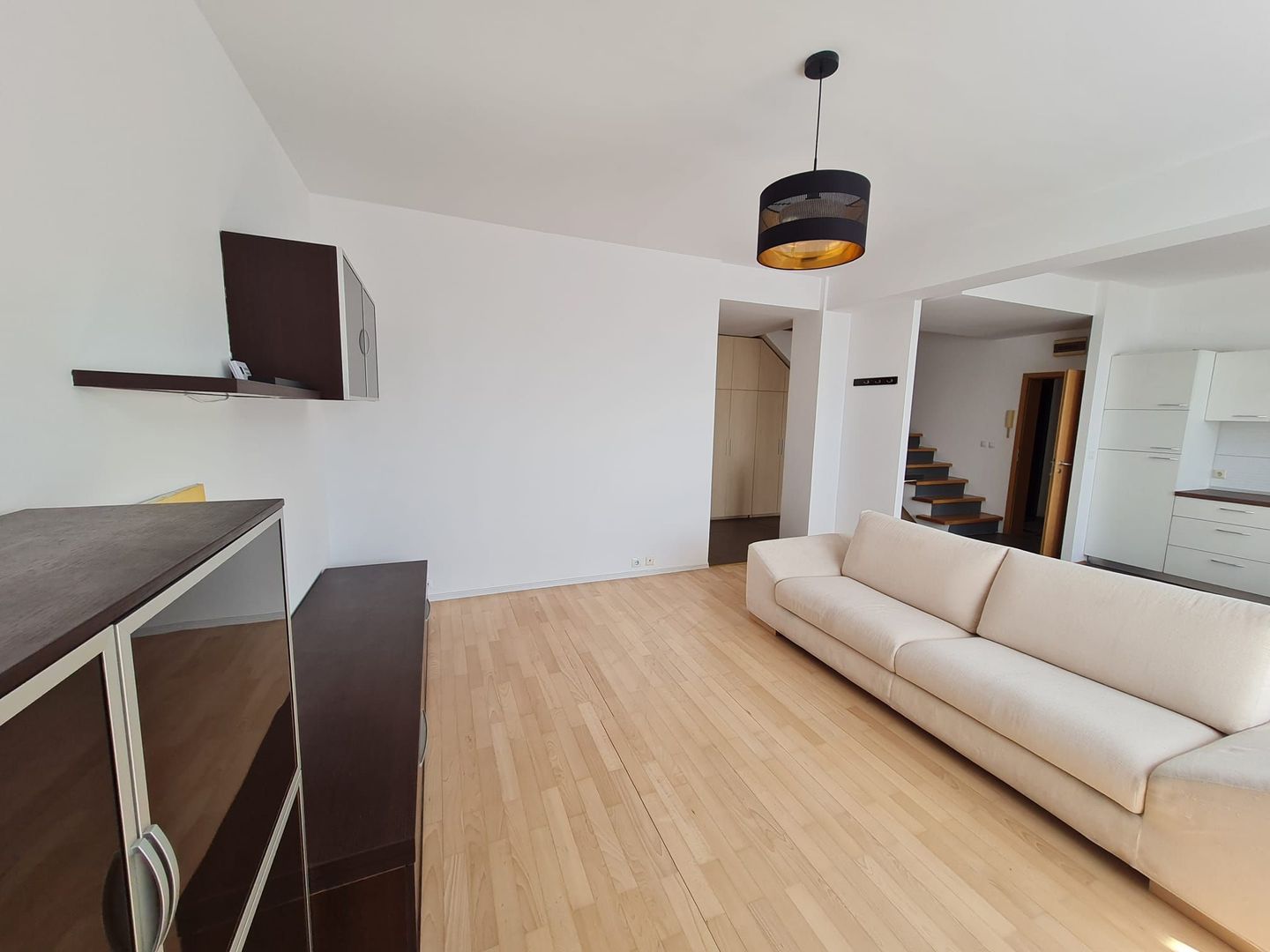 Apartament cu 3 camere de închiriat în zona Odobescu - Poză 15