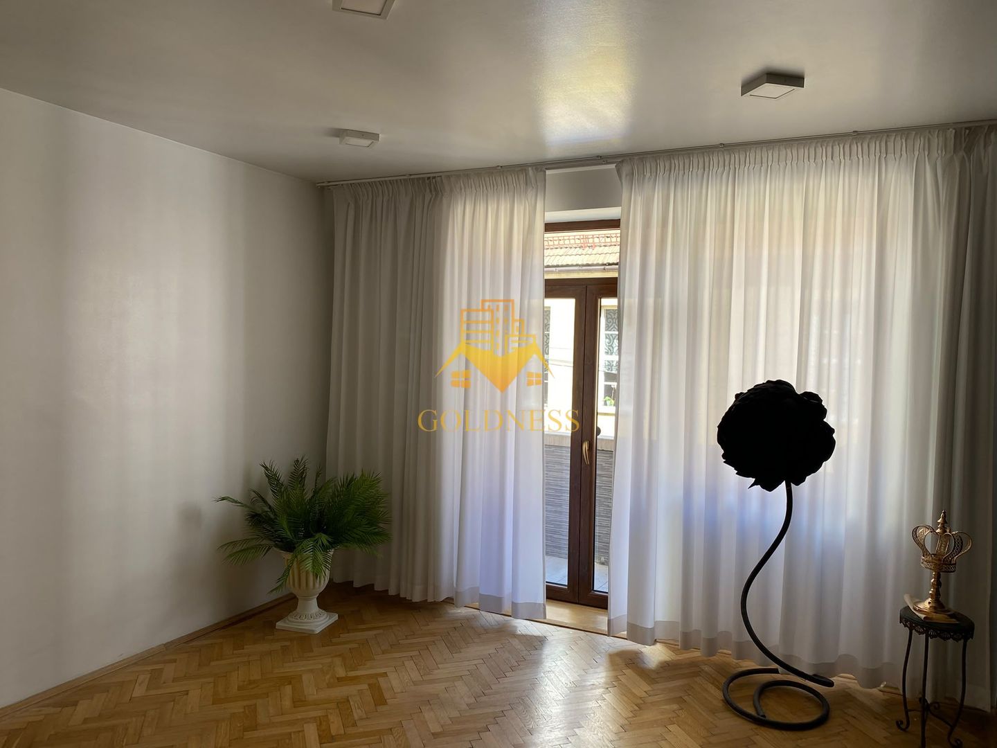 Spatiu birou/aparatament, 3 camere, decomandate, Eroilor Zona Teatru - Poză 4