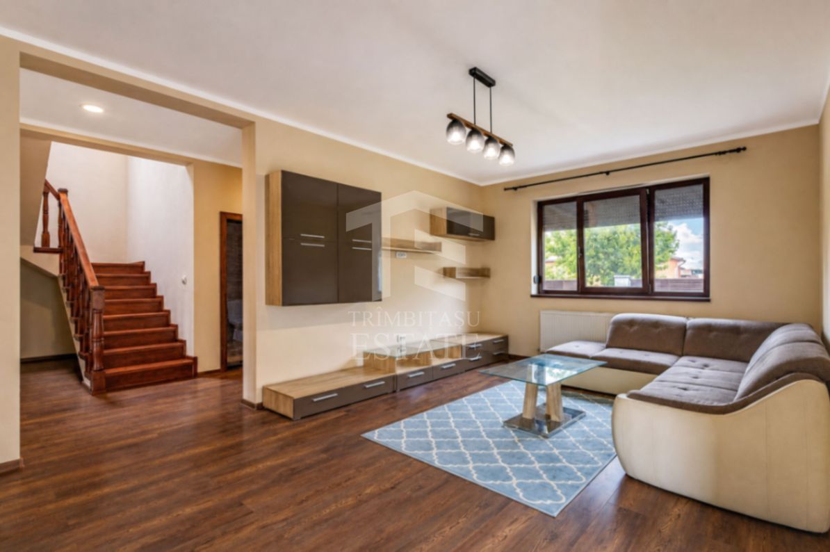 Casa 5 camere | Teren generos | Curte |  Gradina | Biled | COMISION 0% - Poză 1