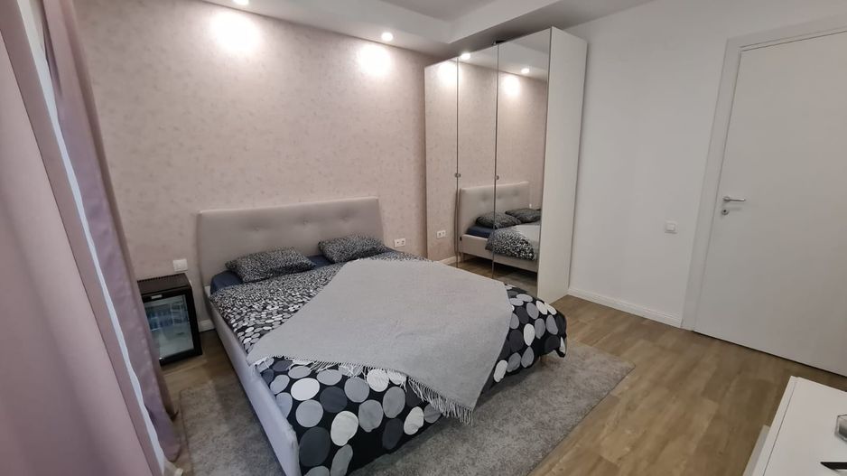 Apartament 2 camere tip studio dublu | Cosmopolis | vedere la piscină - Poză 9