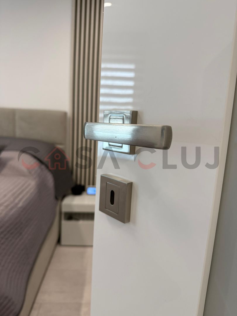 Apartament modern, cu vedere la Baza Sportiva Gheorgheni ! - Poză 12