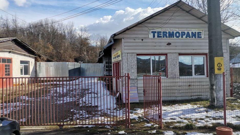 Vanzare hala atelier, stradal, Stalpeni - Poză 2