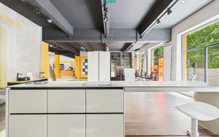 Spațiu comercial/ hală– Bulevardul Ghencea, potențial dezvoltare P+10 - Poză 2