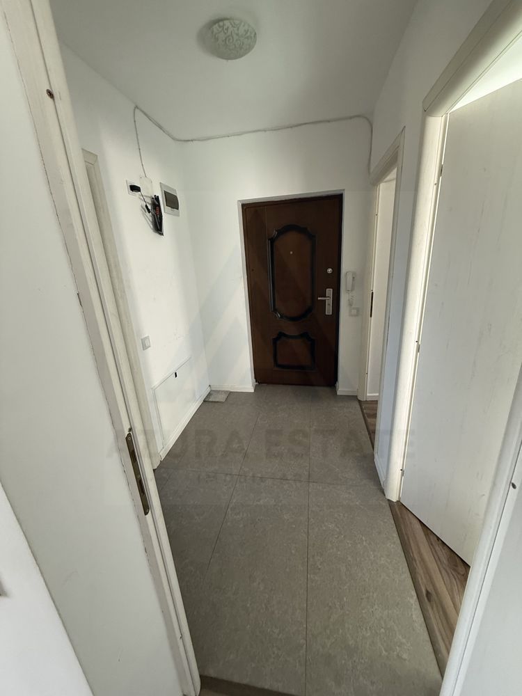 Apartament 2 camere parter 2 locuri parcare Calea Cisnadiei - Poză 5
