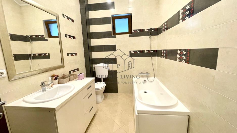 VILA CU 6 CAMERE LA INCHIRIERE IN ZONA PIPERA - Poză 8