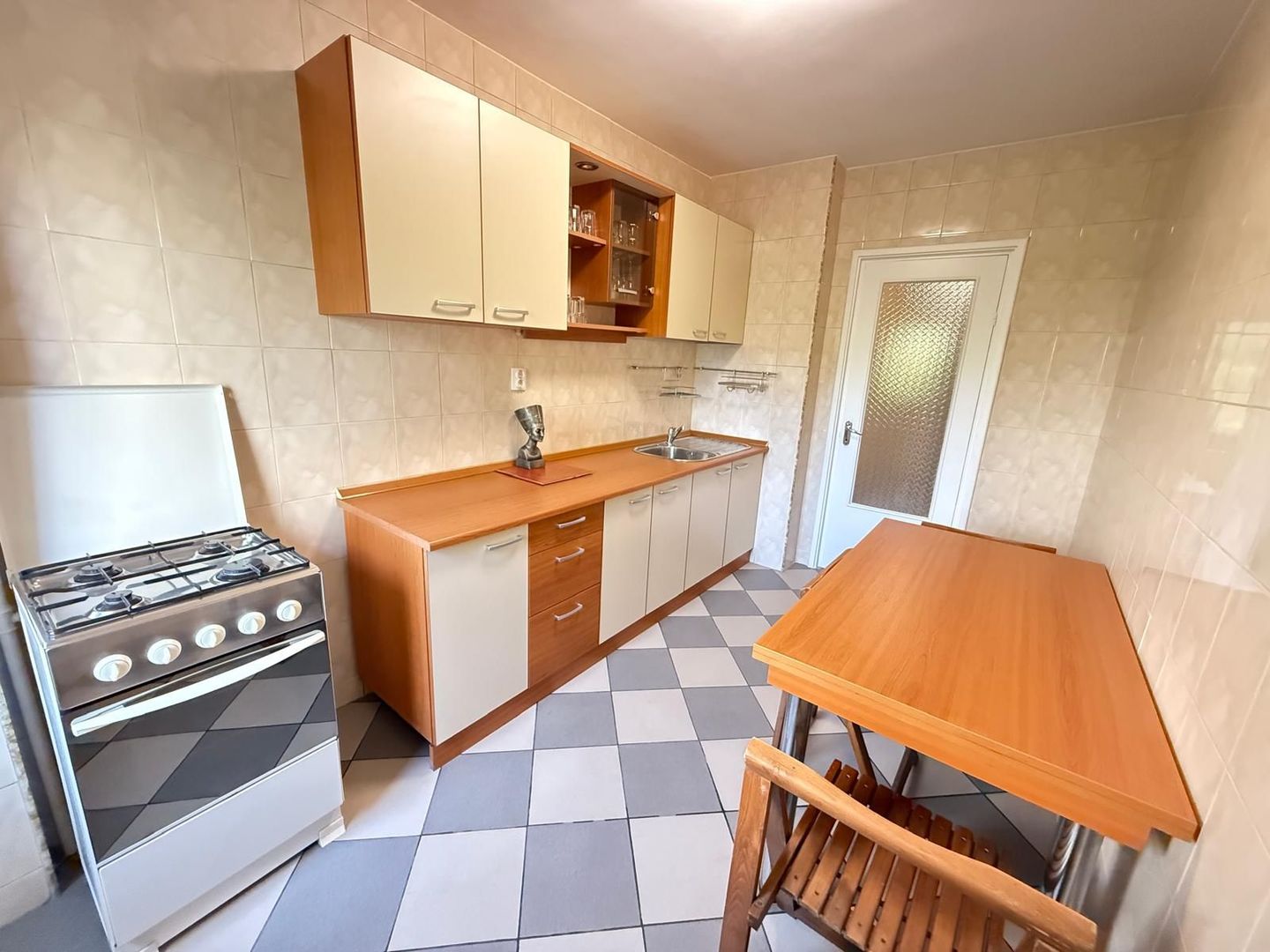 Garsoniera Ghica Tei Teiul Doamnei - Poză 5