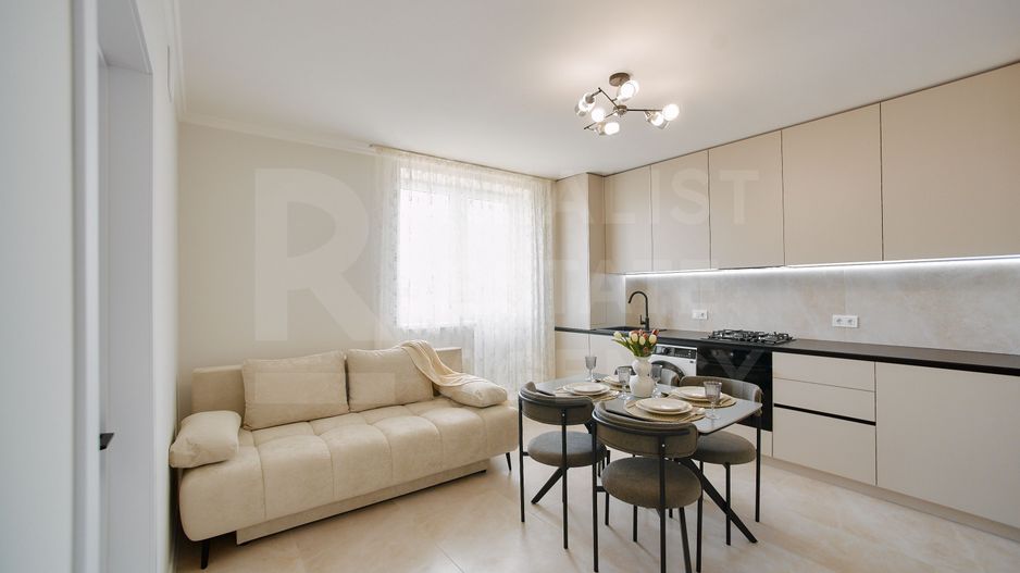 Vânzare, apartament, 2 camere , str. Voluntarilor, Ciocana - Poză 1