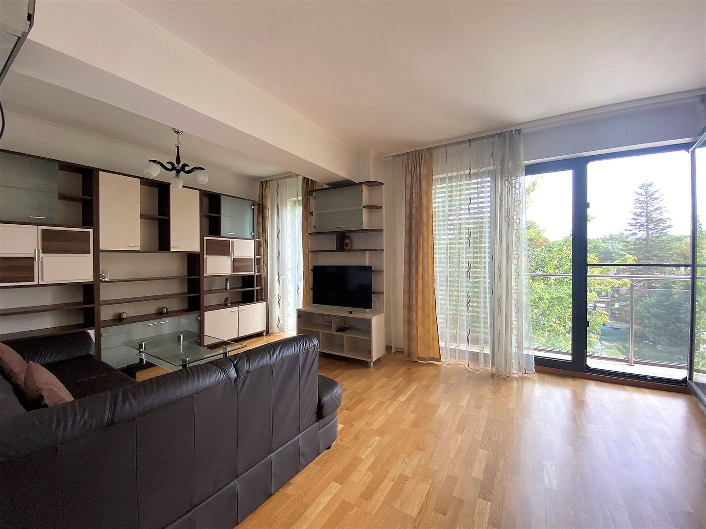 Exceptional location | 2-bedroom apartament | Kiseleff - Poză 2