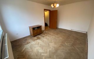 2 camere decomandate, etaj 2/4, cofetaria Sweet Escape - 95 000 Euro - Poză 1