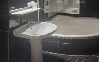 Apartament cu doua camere, zona Astra 48 mp - Poză 8