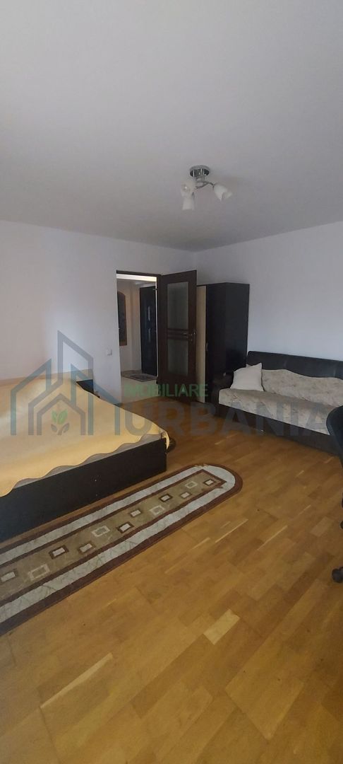 Închiriez apartament cu o camera Podul de Fier - Poză 3