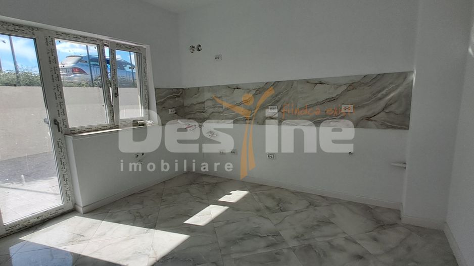 Casă individuală cu 4 camere și teren de 450 mp – Rediu - Poză 13