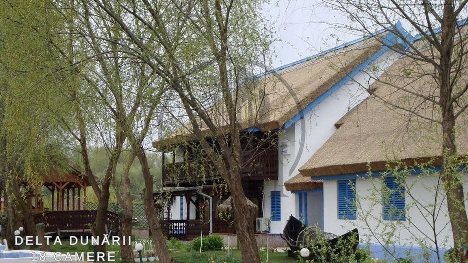 Pensiune de vanzare Tulcea - Poză 1