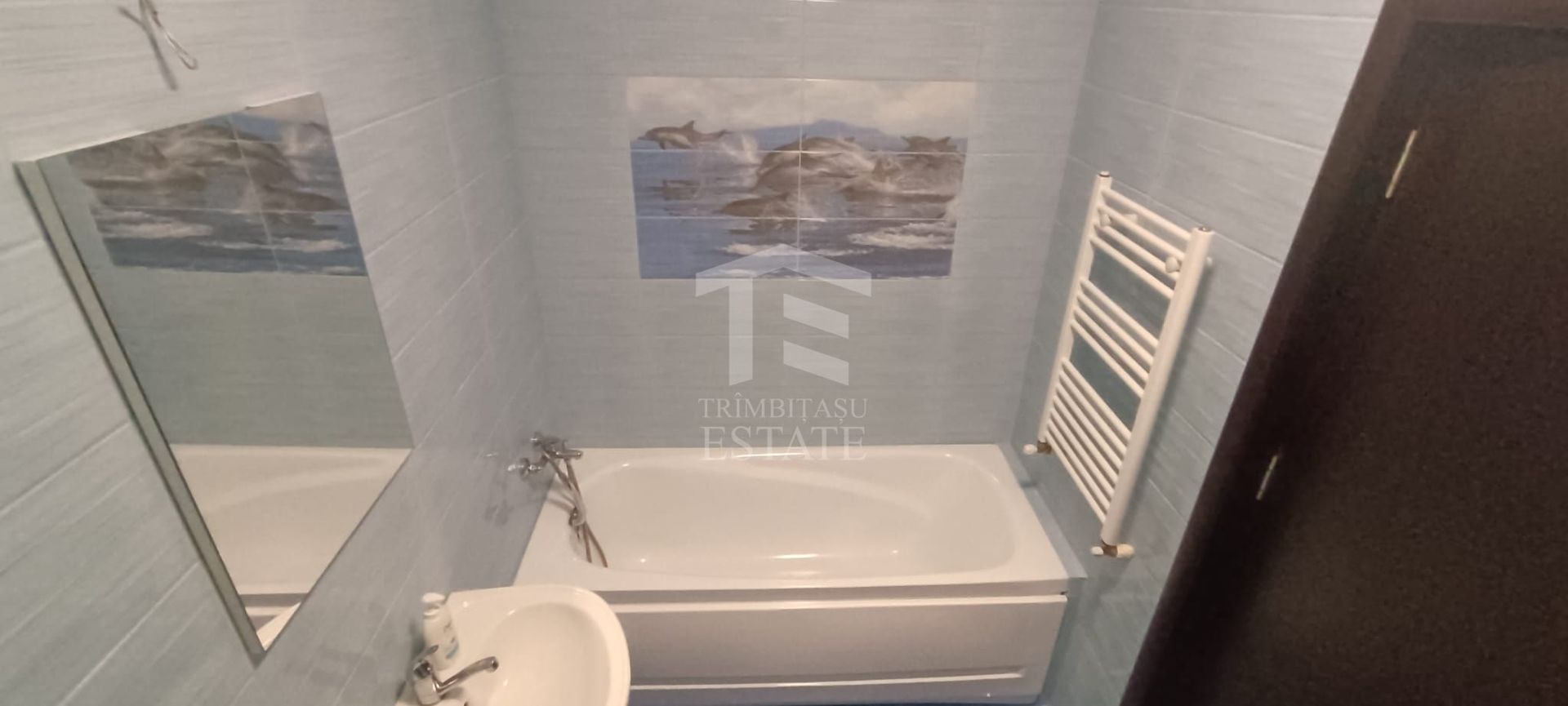 Apart. decomandat ( bucatarie separata+balcon ) + Parcare ! - Poză 11