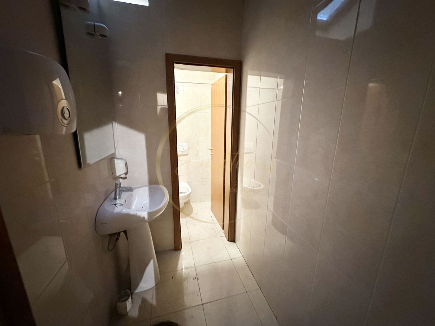 OCAZIE | Spațiu Comercial  - Piața Libertăți - Poză 25