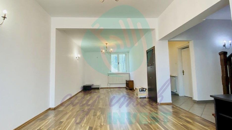 Apartament 6 camere tip duplex - Poză 1