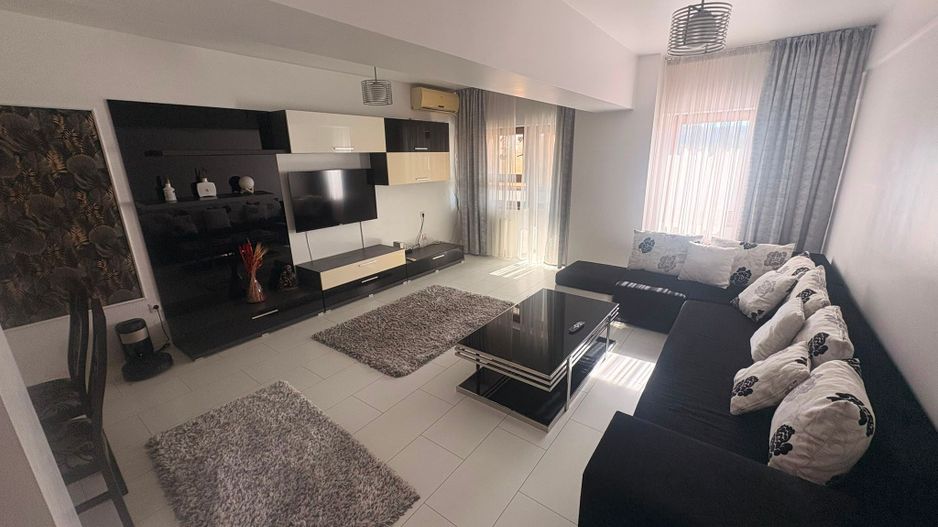 De inchiriat apartament cu 2 camere bloc Privilege, et. 1, 500 E - Poză 1