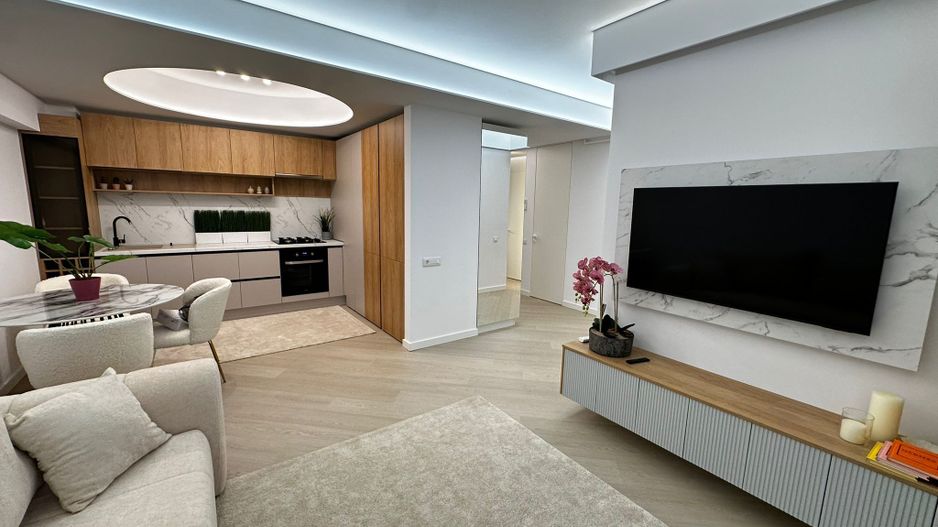 PRIMA INCHIRIERE 3 CAMERE CORTINA NORTH - Poză 1