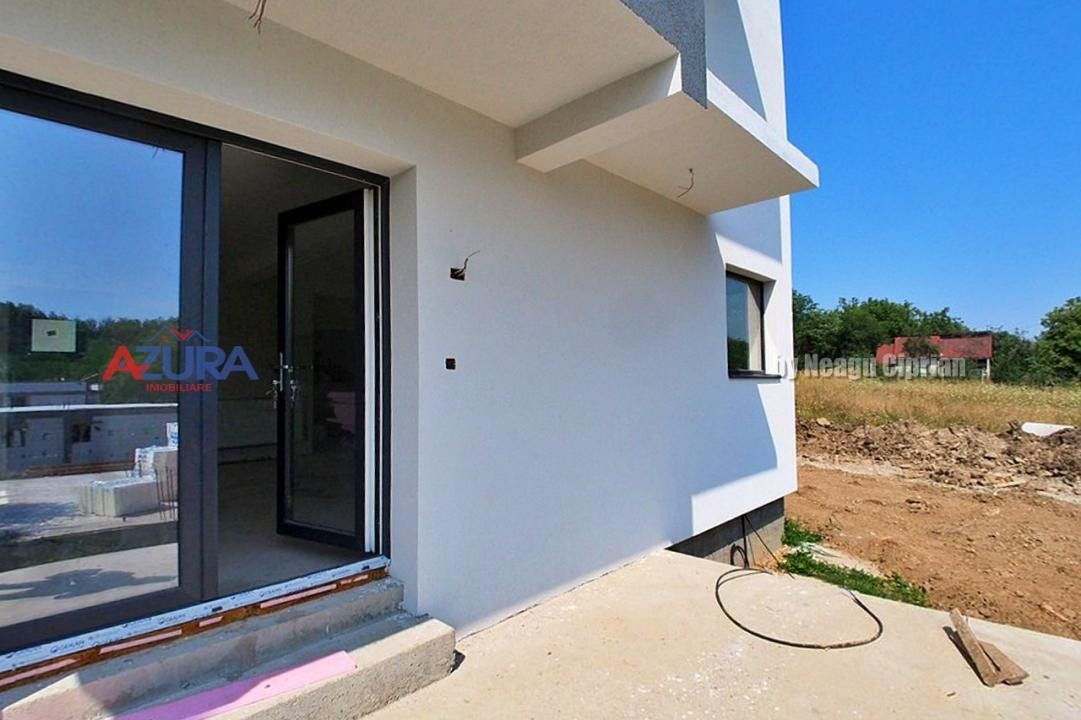 Case Noi Smeura Pitesti - Poză 19