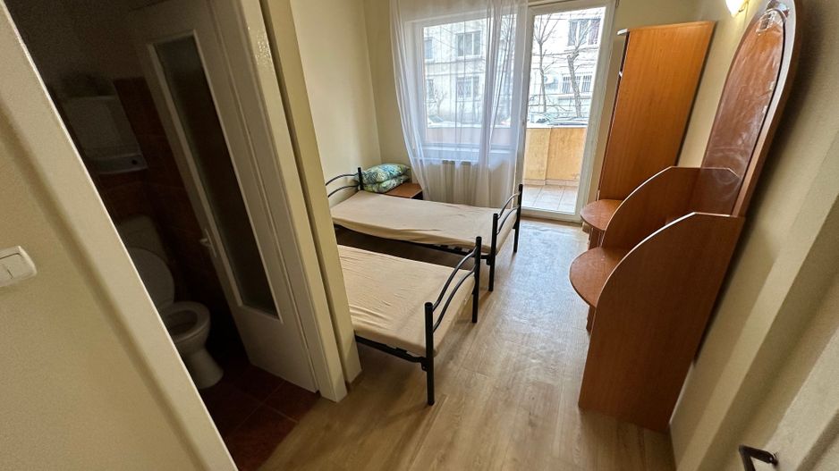 Apartament spatios 150 mp - Poză 14
