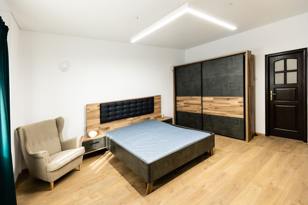 De vanzare Apartament 3 camere Calea Victoriei - Poză 4