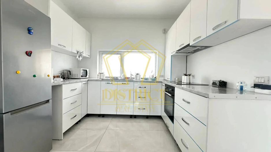 Triplex deosebit cu 4 camere | Dumbravita | PetFriendly - Poză 2