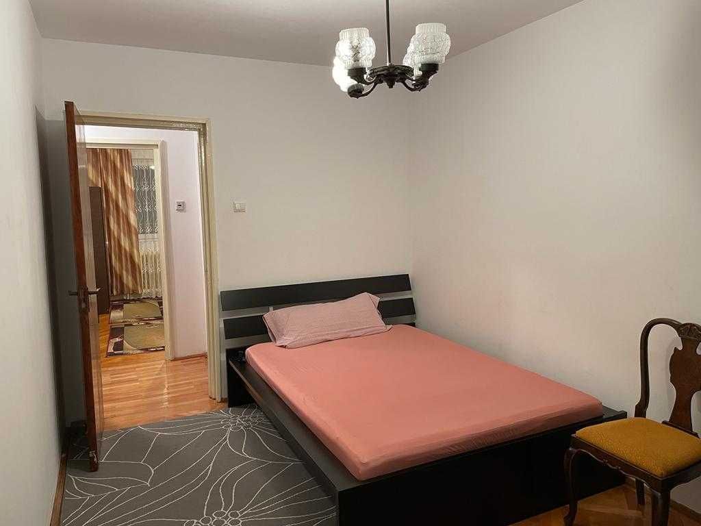 Apartament 3 camere Drumul Taberei/Piața Moghioroș loc parcare - Poză 3