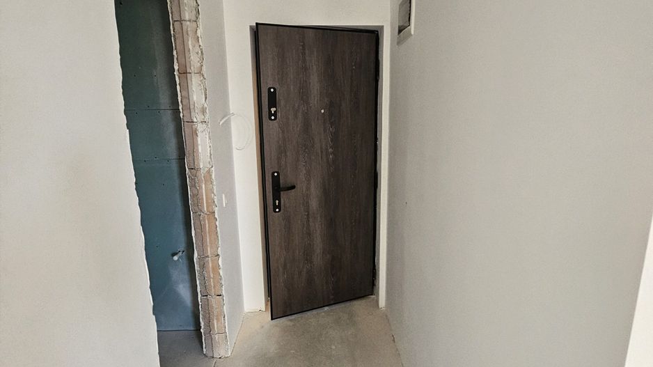 Garsonieră bloc deosebit Damaroaia - Poză 7