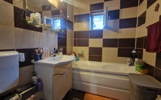 APARTAMENT 3 CAMERE CANTA   72mp - Poză 5