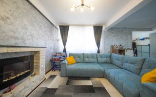 Casa in zona Astrelor, 4 camere, P+1, Comision 0% - Poză 2